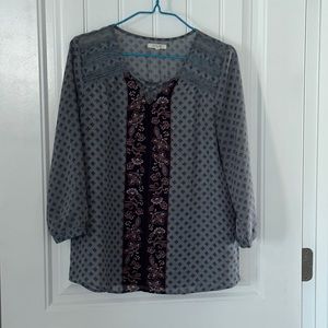 Maurices small slate-bluish & navy print top/blouse
